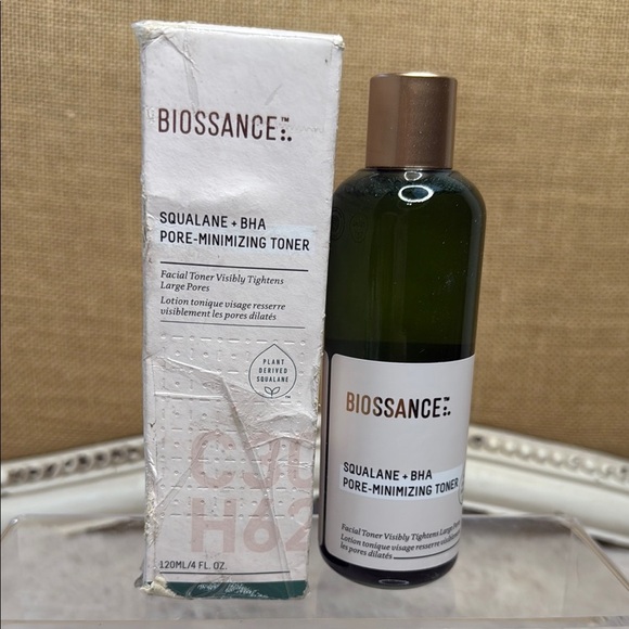 Biossance | Squalane + 2% BHA Pore Minimizing Toner, - Picture 2 of 10